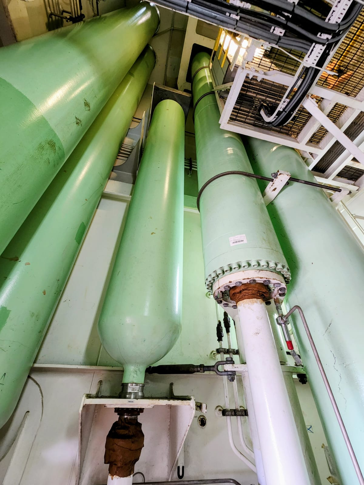 Medium separator