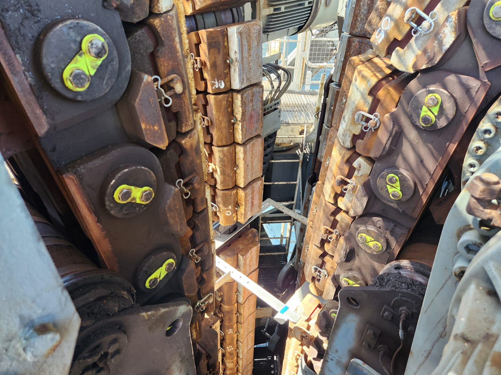 Tensioner alignment